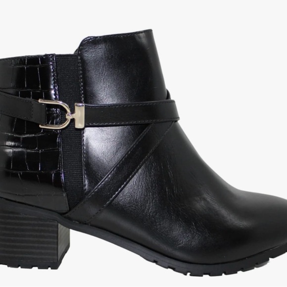 Karen Scott Black Ankle Booties with Croc Detail - Picture 1 of 4